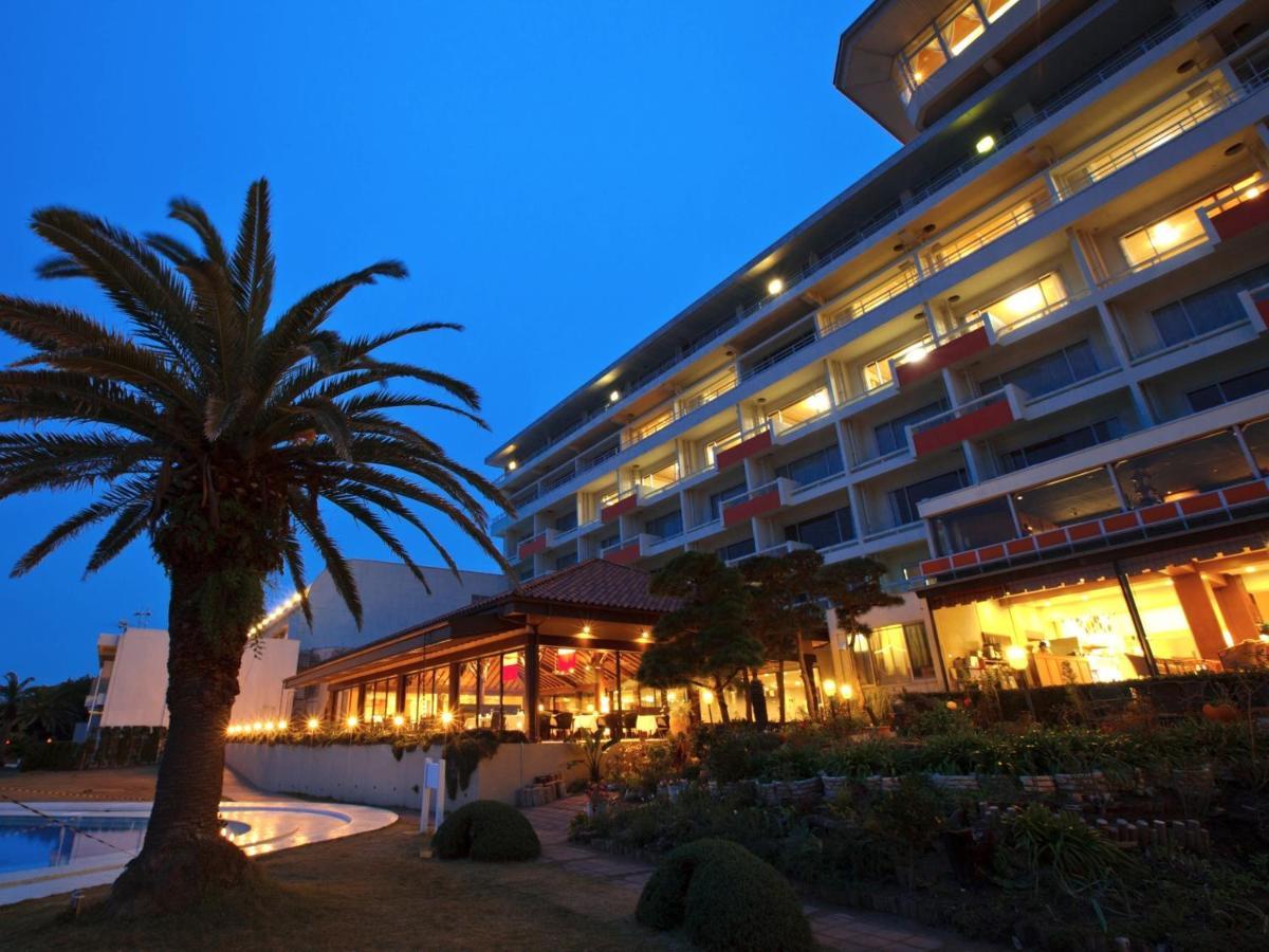 Kamogawa Grand Hotel Экстерьер фото