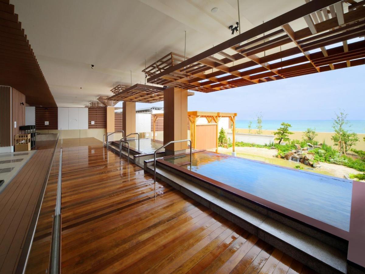 Kamogawa Grand Hotel Экстерьер фото